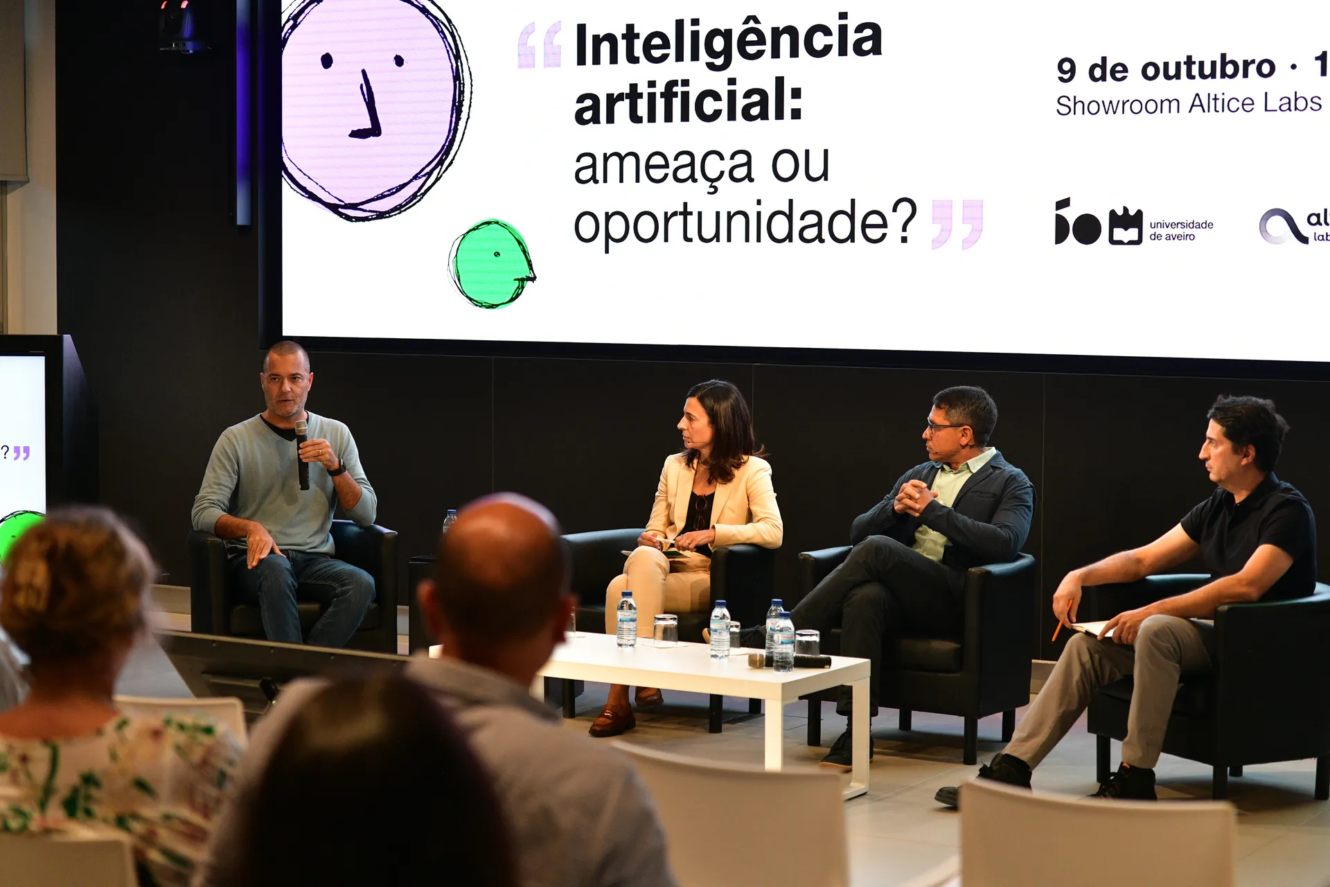 Debate sobre inteligencia artifical altice ua