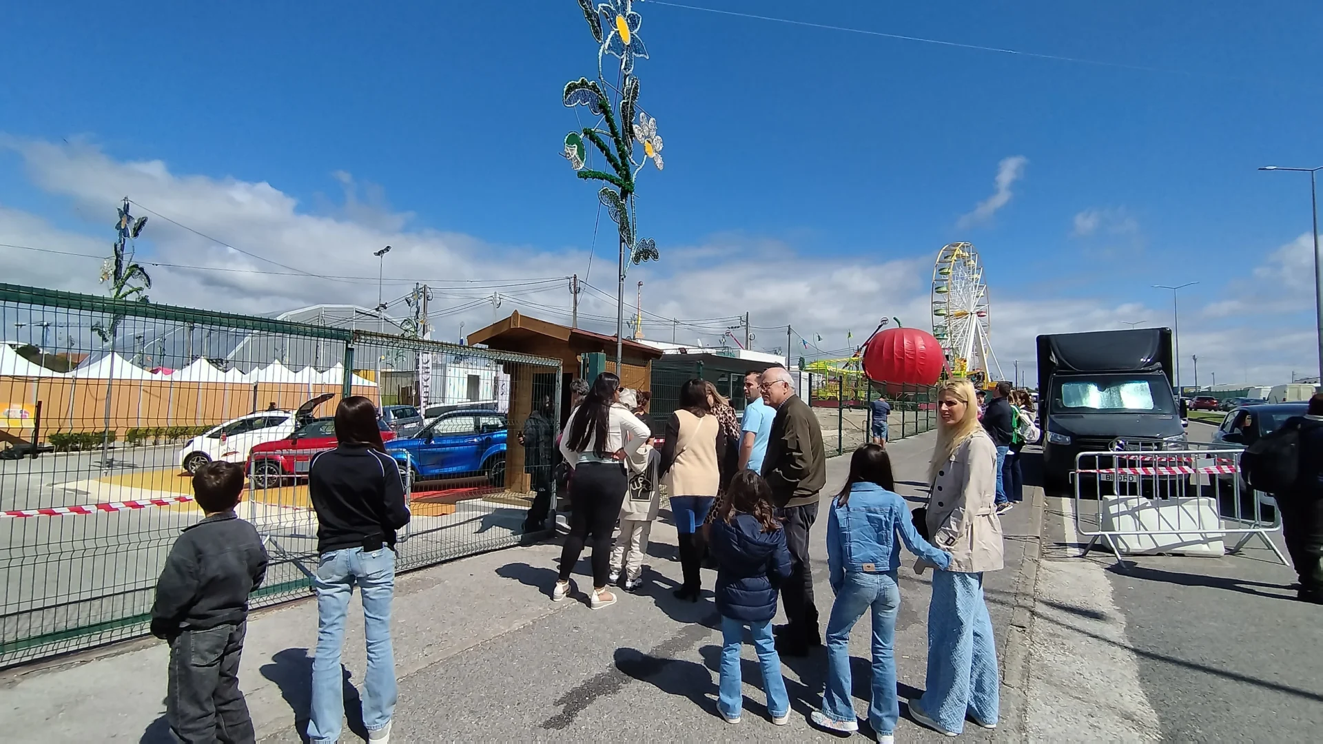 Feira Março Lotada