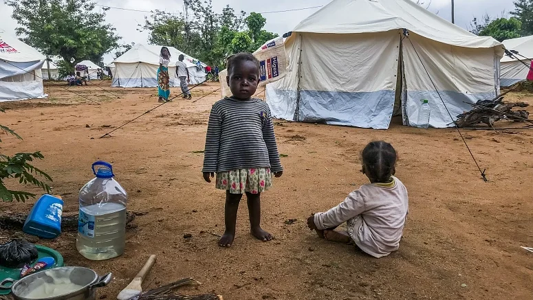 Crianças Pobreza Moçambique