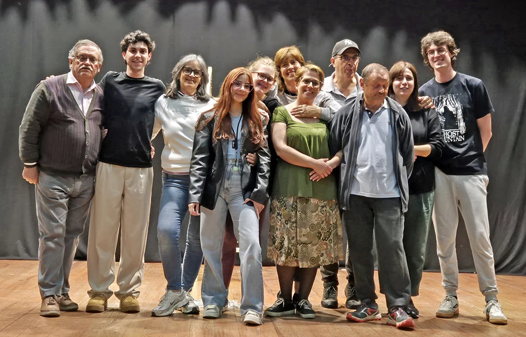 Grupo Cultural Semente Estreia Peca