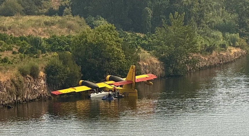 Canadair Rio Douro