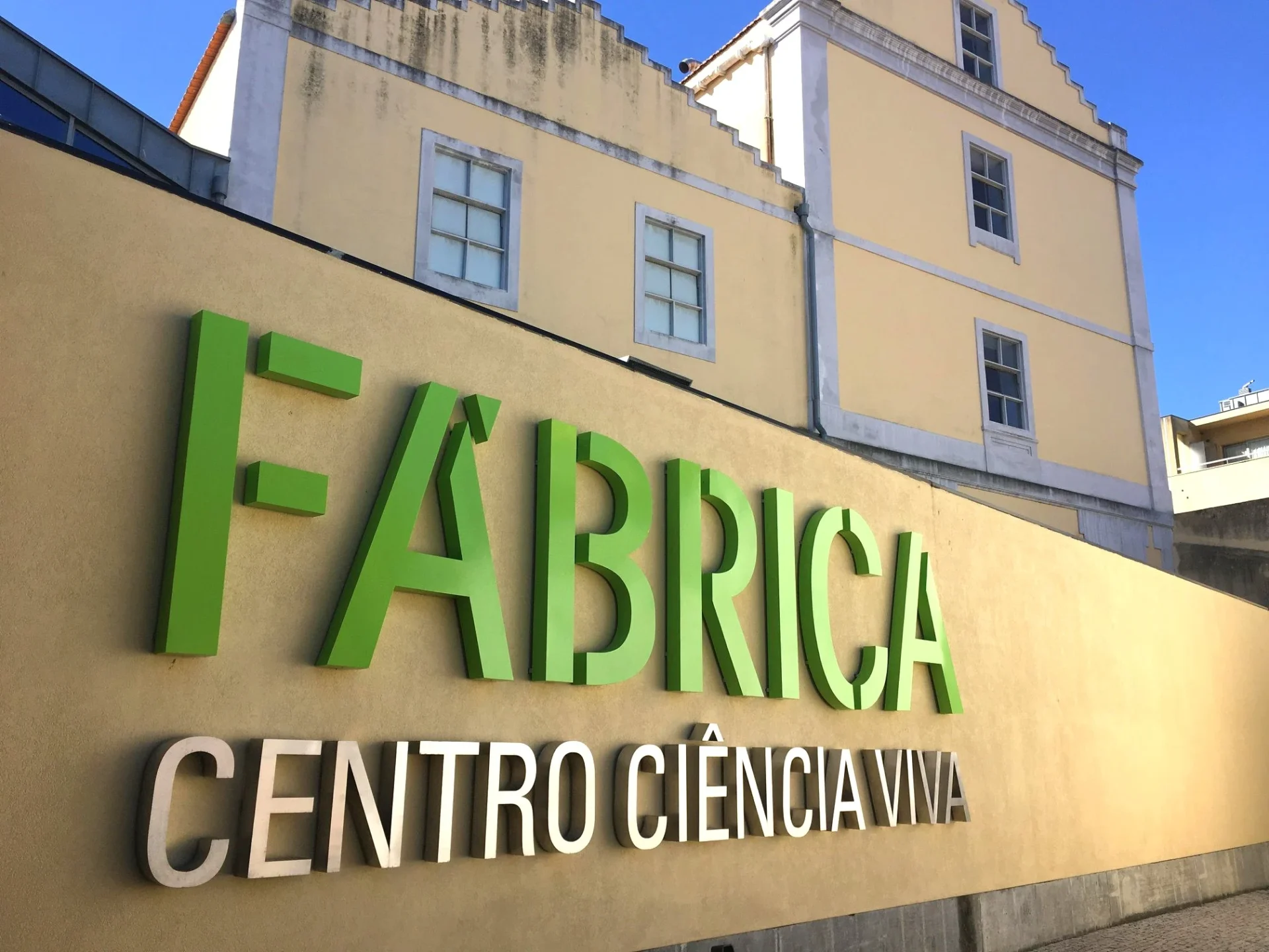 Rfabrica2025