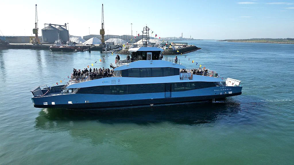 Ferry Boat Salicórnia