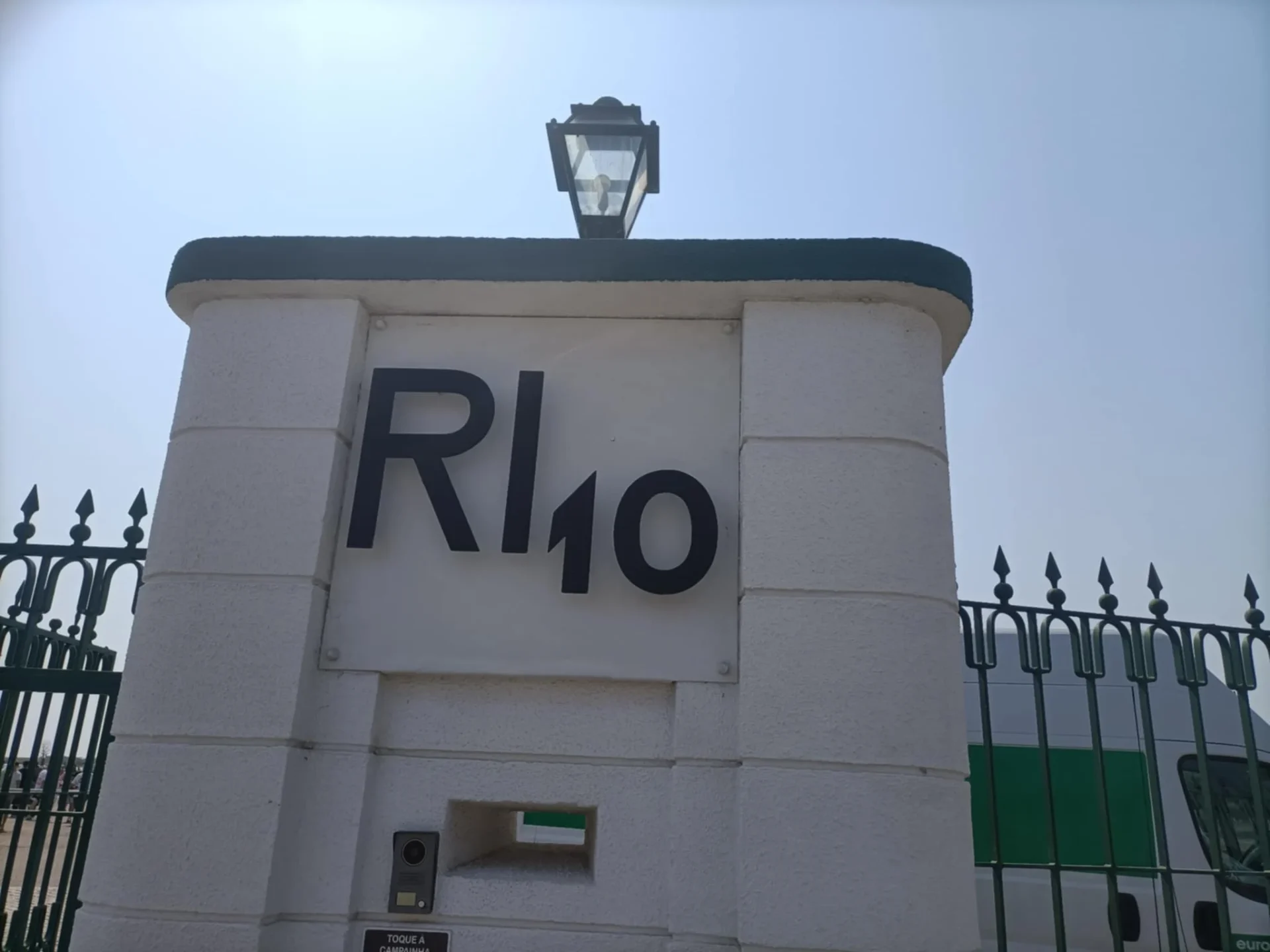 Ri10