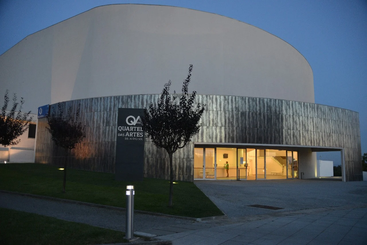 Quartel Das Artes Oliveira Do Bairro