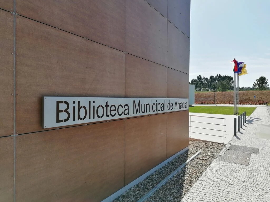Biblioteca Anadia