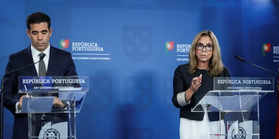 Governo Ministra Da Saude E Leitão