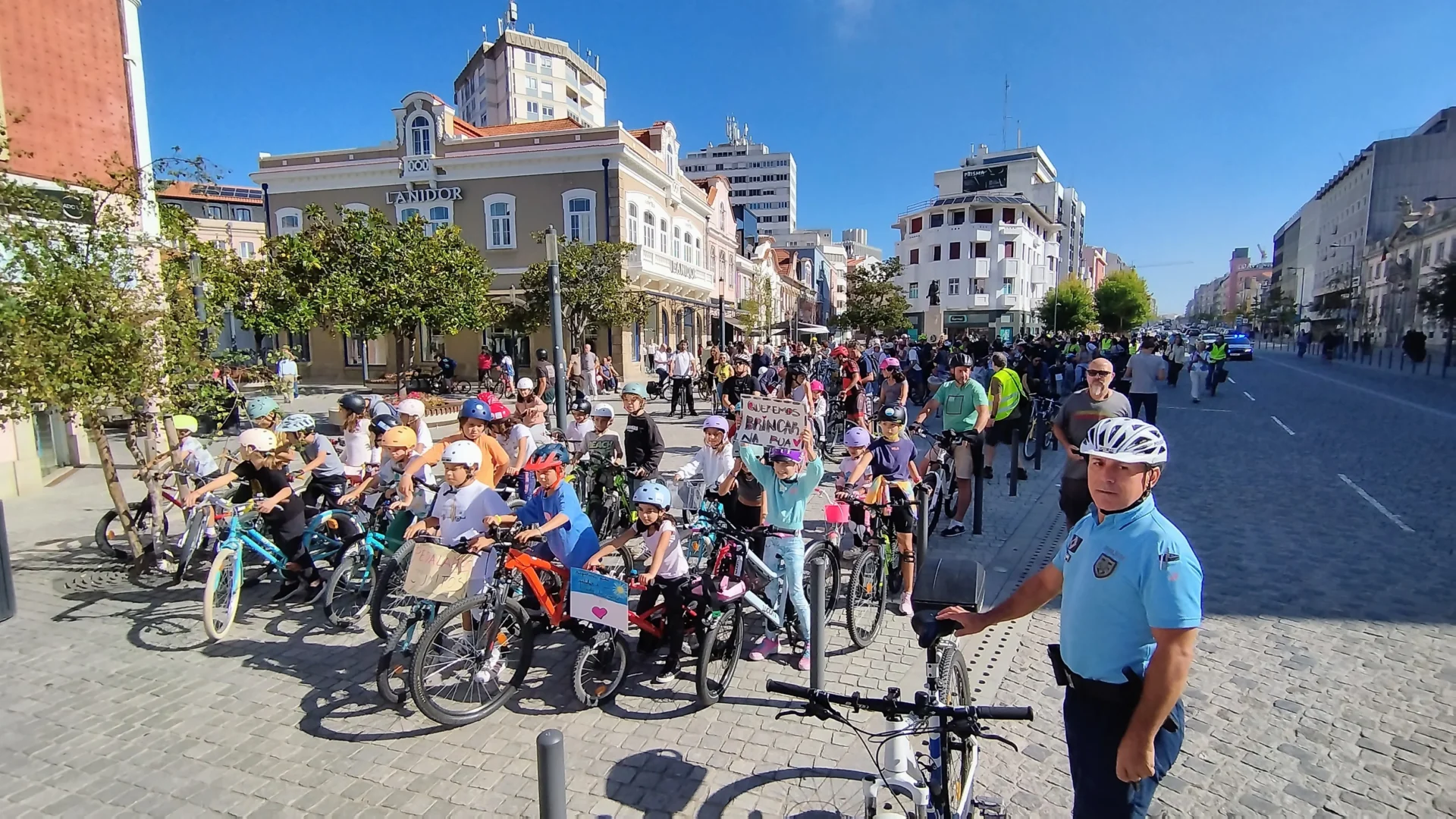 Kidical Mass Out25