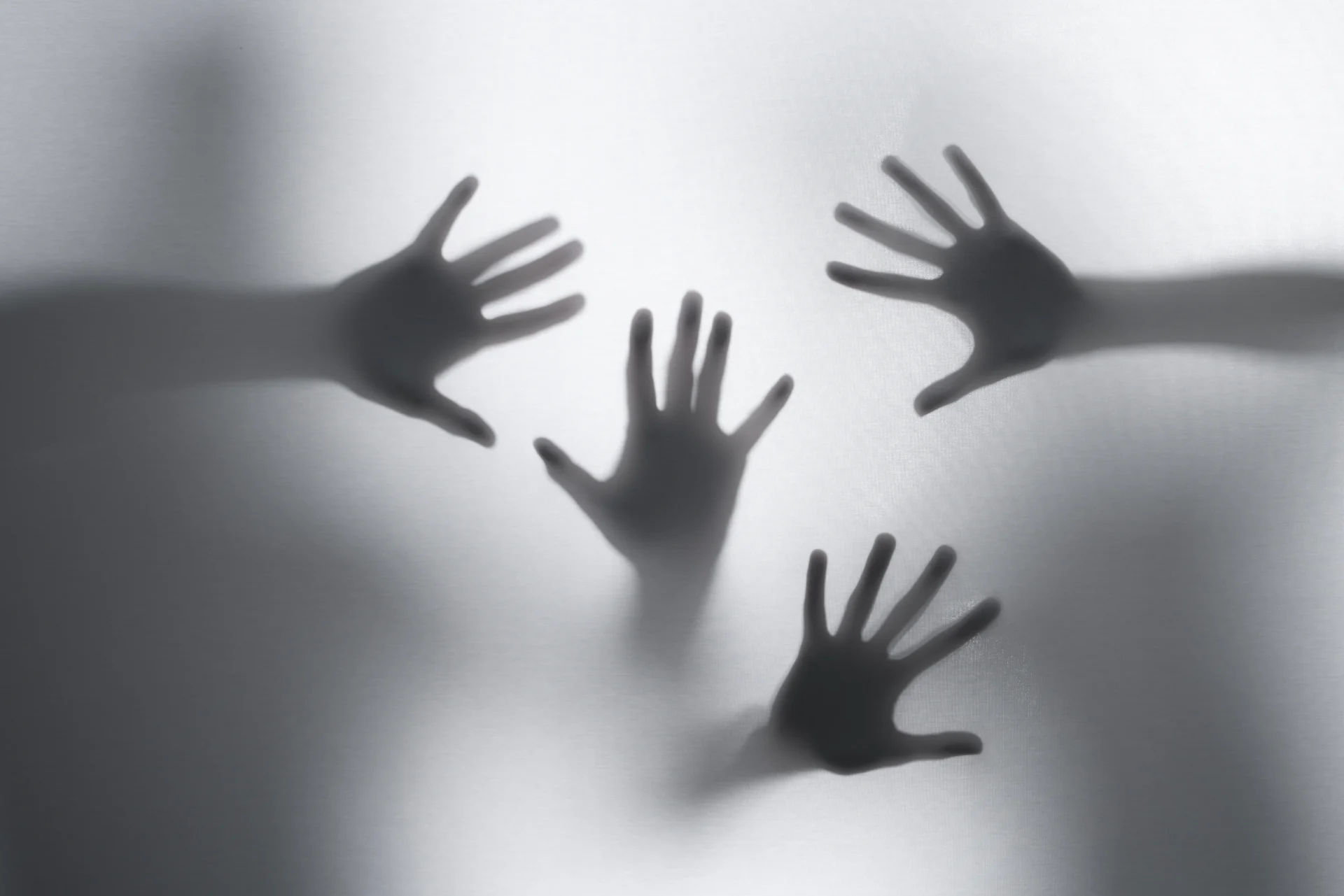 Quatro Mãos Abuso Sexual