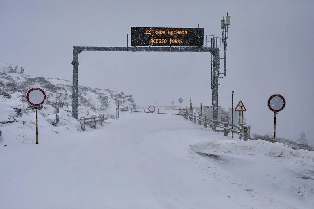 Acesso à Torre Serra Da Estrela
