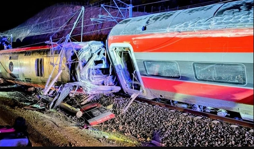 Acidente Ferroviario Em Espanha