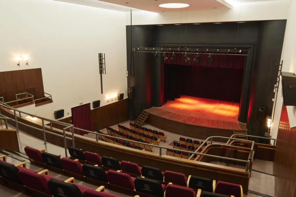 Bmonica Mealha Teatro