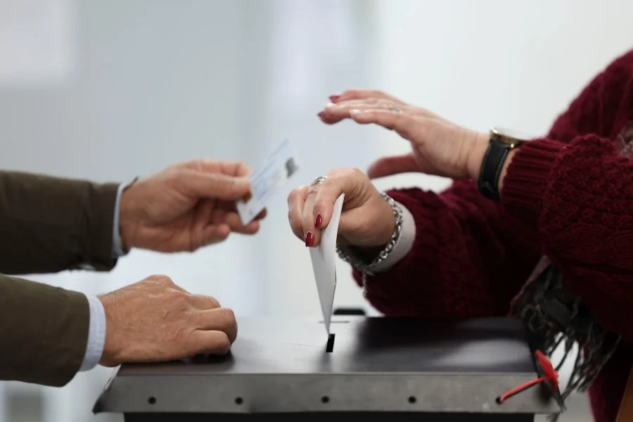 Voto Urna Lusa