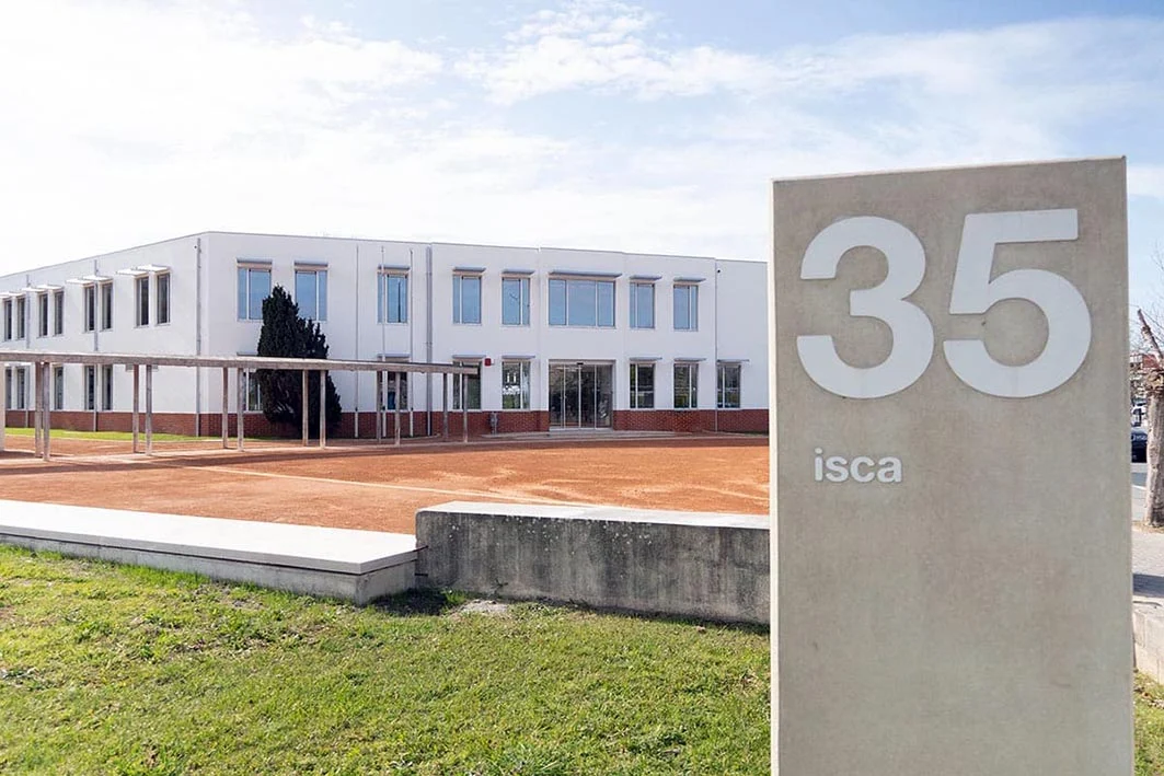 Isca 10