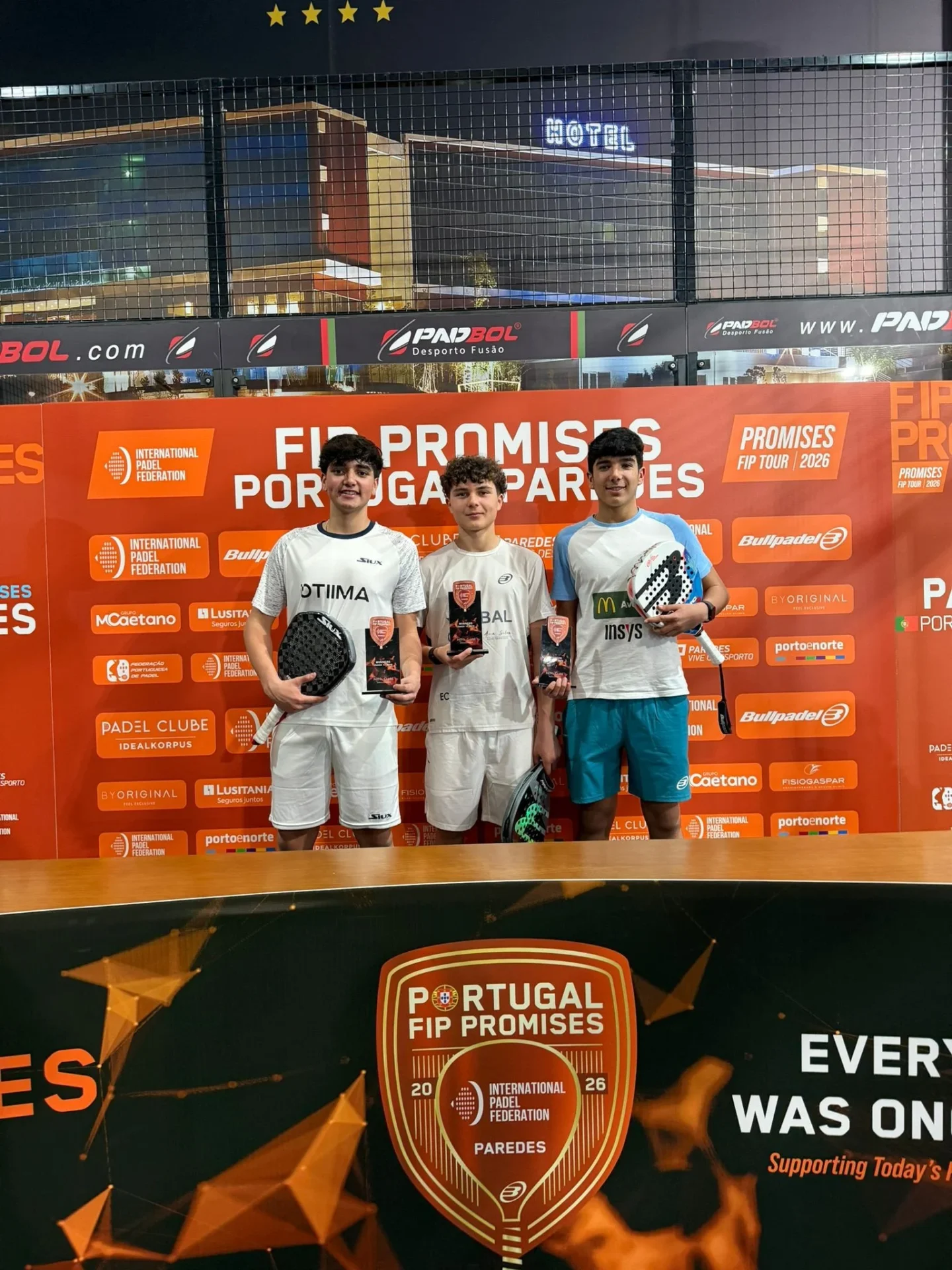 Padel Campeoes Paredes