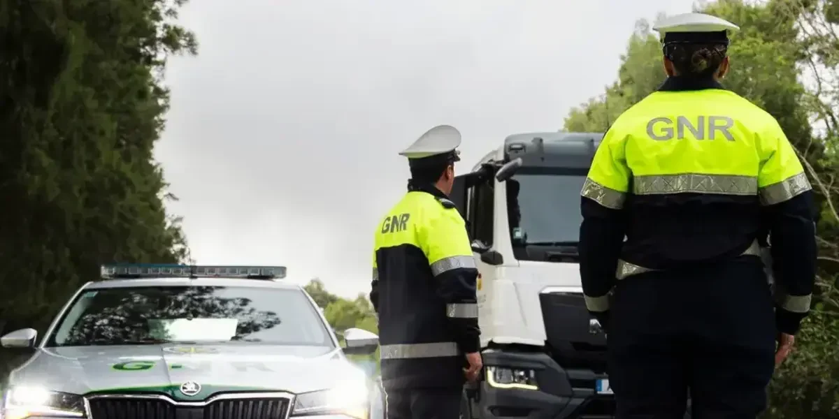 Gnr Operação Páscoa Carro
