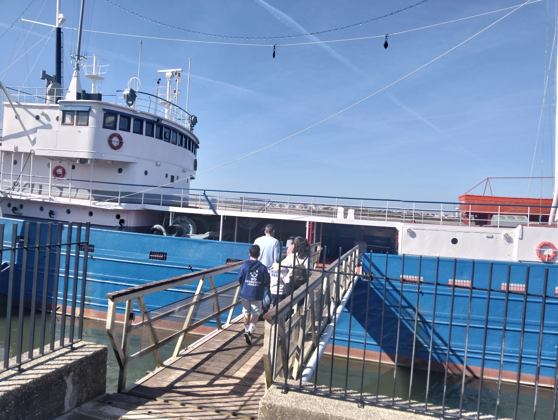 P9navio