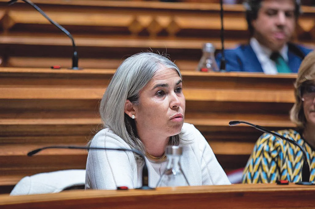 Helga Correia