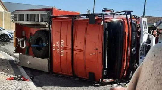 Viatura Voluntarios Figueira