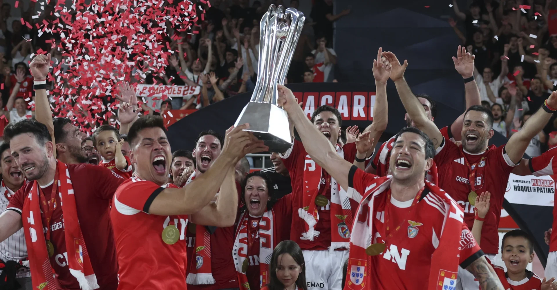 Hoqueipatinsbenfica
