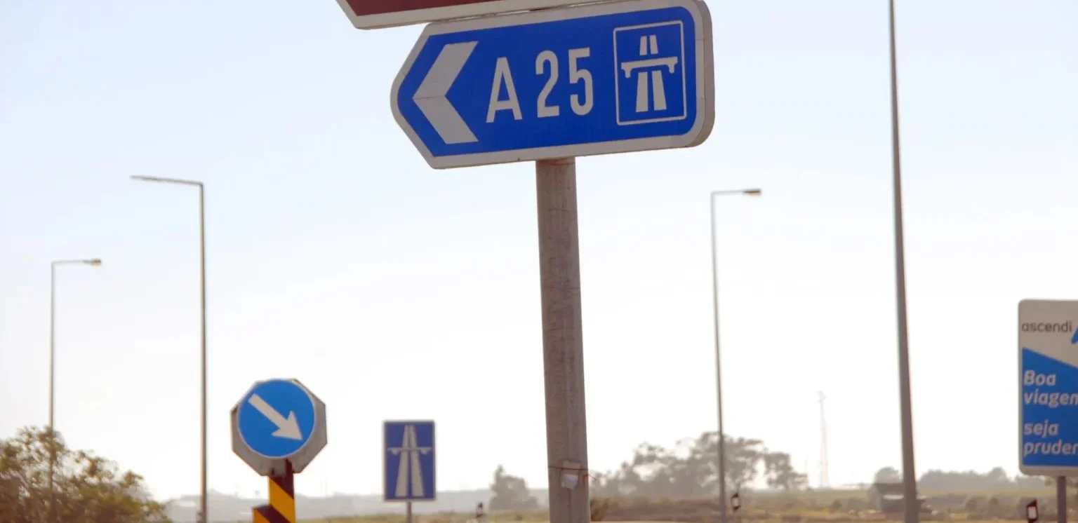 A25