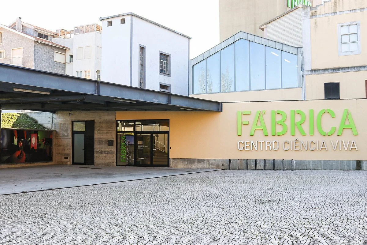 Fabrica